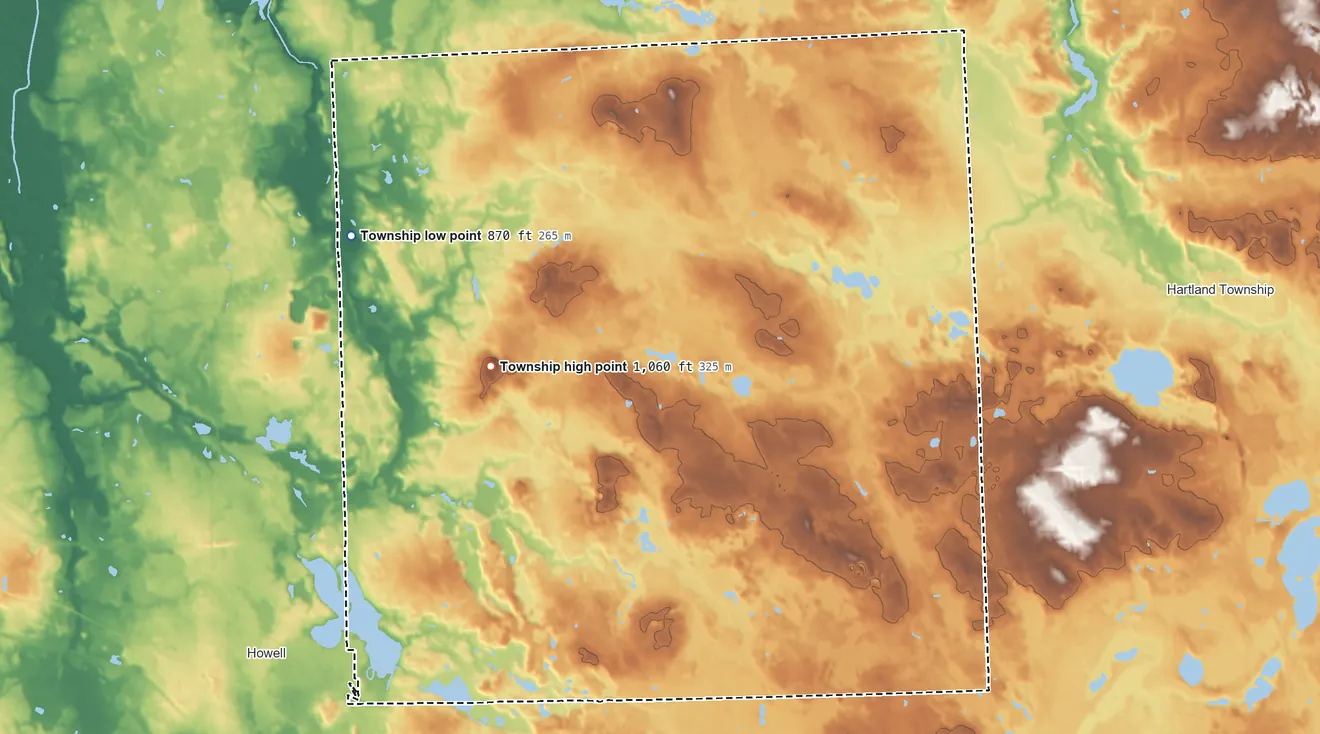 Topographic elevation map of Oceola Township, Michigan, shaded from 870 ft on the northwest side to 1,060 ft on the northwest side