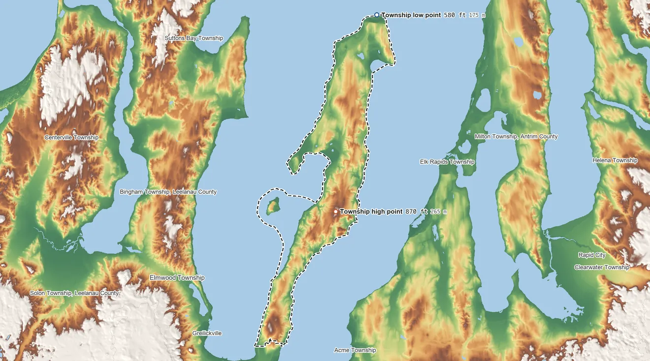 Topographic elevation map of Peninsula Township, Michigan, shaded from 580 ft on the north side to 870 ft near the middle