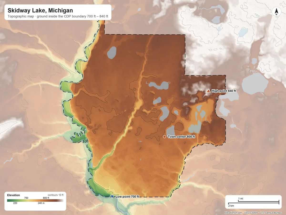 Topographic elevation map of Skidway Lake, Michigan, shaded from 700 ft on the southwest side to 840 ft on the northeast side