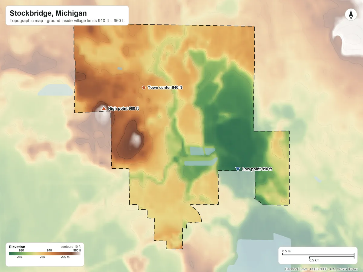 Topographic elevation map of Stockbridge, Michigan, shaded from 910 ft on the southeast side to 960 ft on the southwest side
