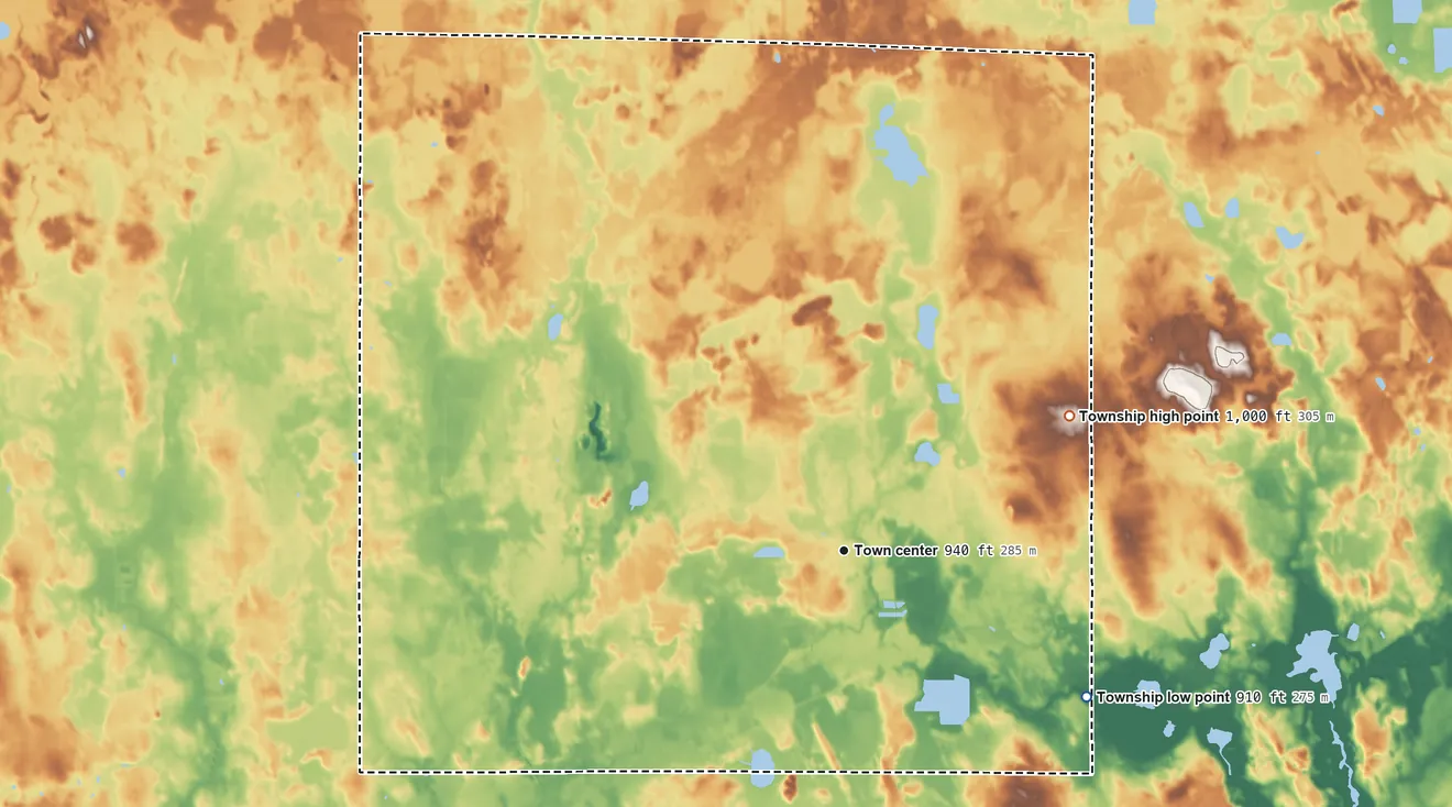 Topographic elevation map of Stockbridge Township, Michigan, shaded from 910 ft on the southeast side to 1,000 ft on the northeast side