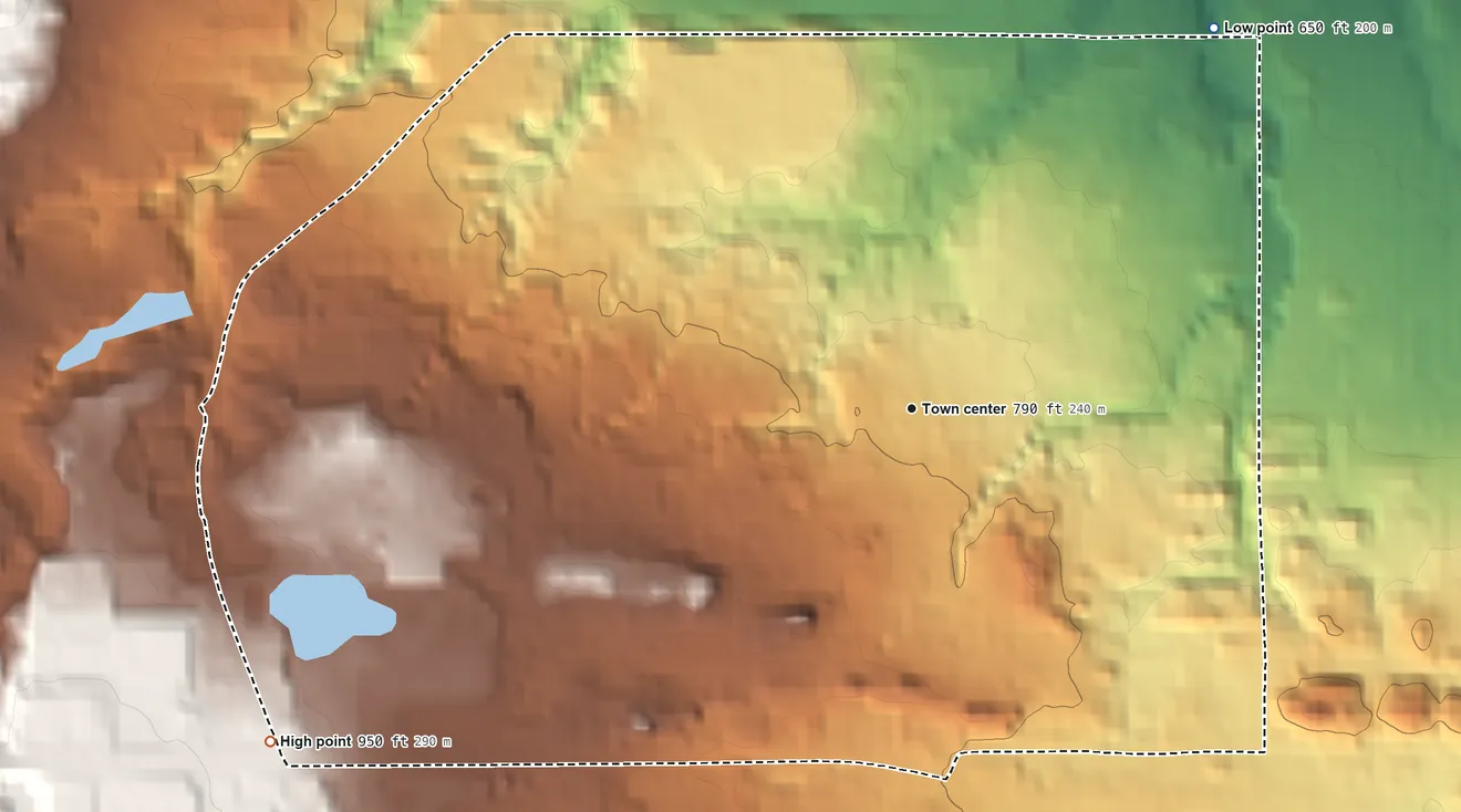 Topographic elevation map of Trowbridge Park, Michigan, shaded from 650 ft on the northeast side to 950 ft on the southwest edge, below higher ground just outside