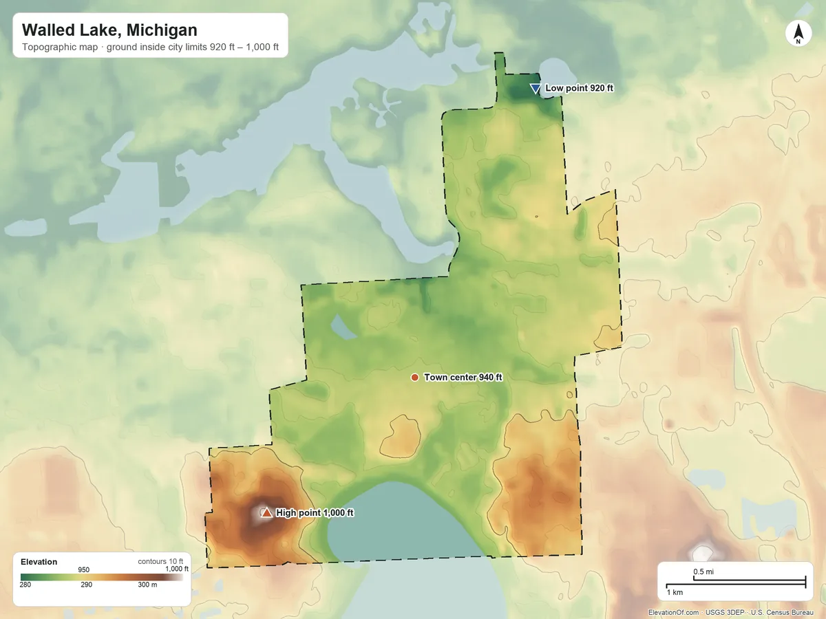 Topographic elevation map of Walled Lake, Michigan, shaded from 920 ft on the northeast side to 1,000 ft on the southwest side