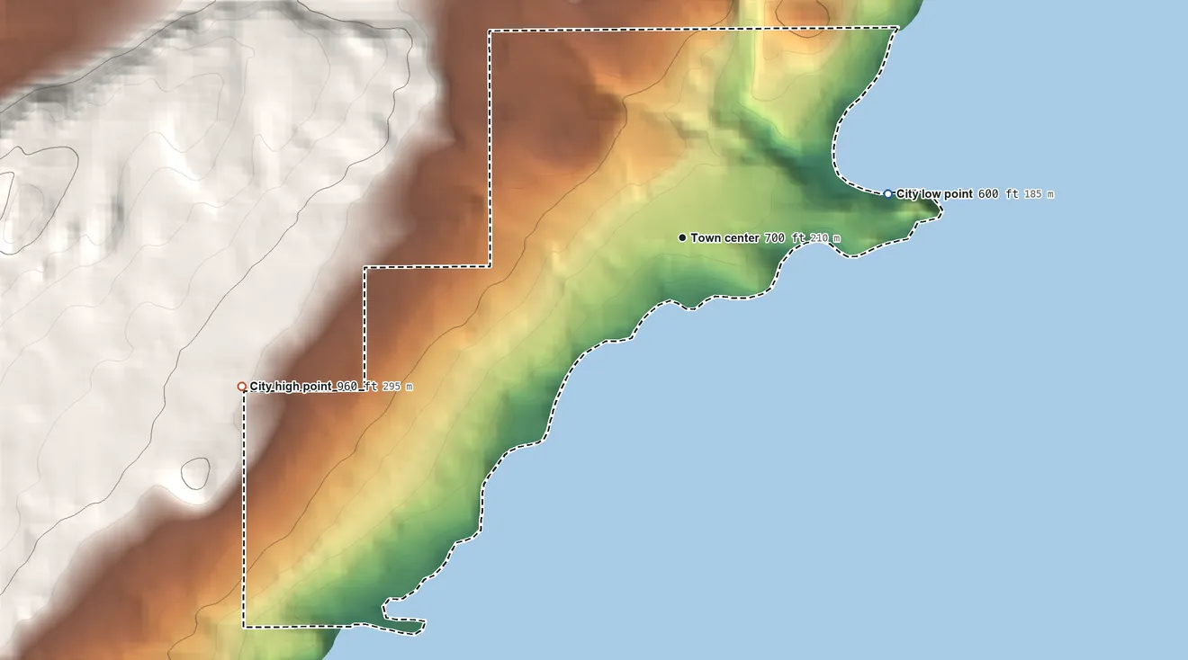 Topographic elevation map of Beaver Bay, Minnesota, shaded from 600 ft on the east side to 960 ft on the west edge, below higher ground just outside