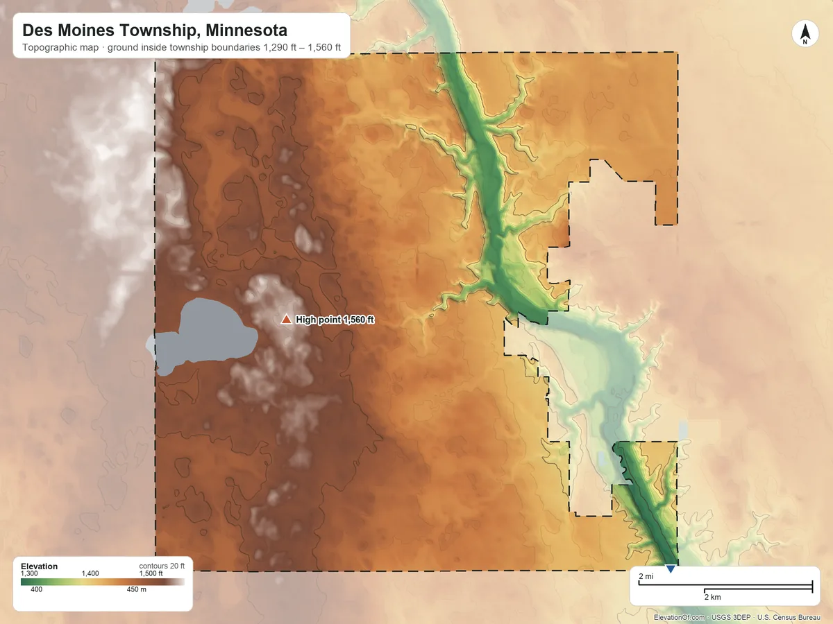 Topographic elevation map of Des Moines Township, Minnesota, shaded from 1,290 ft on the southeast side to 1,560 ft on the west side