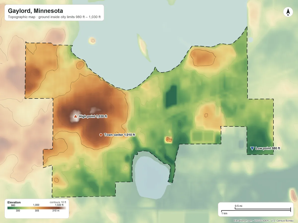Topographic elevation map of Gaylord, Minnesota, shaded from 980 ft on the east side to 1,030 ft on the northwest side