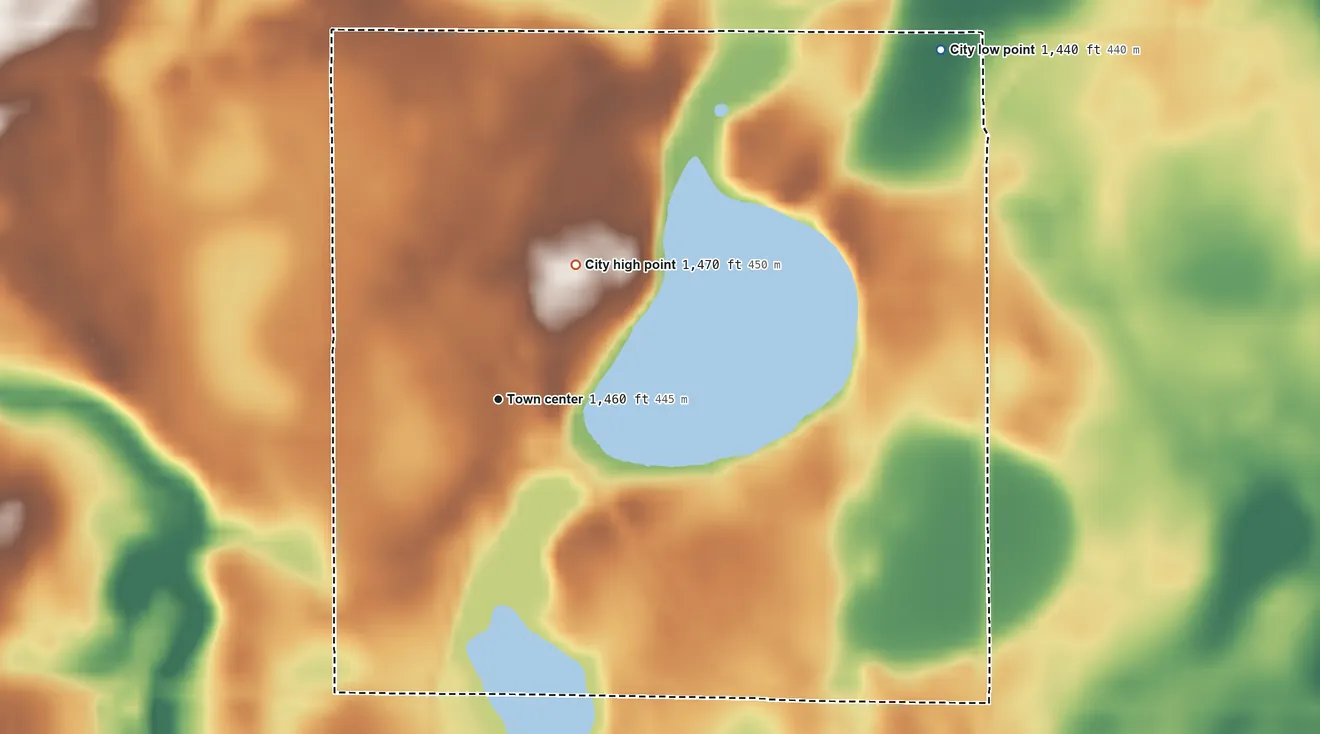 Topographic elevation map of Kinbrae, Minnesota, shaded from 1,440 ft on the northeast side to 1,470 ft on the northeast side