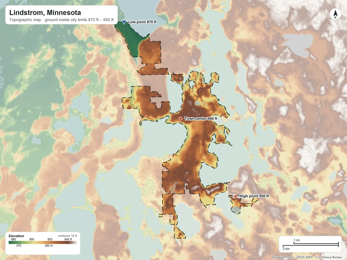 Topographic elevation map of Lindstrom, Minnesota, shaded from 870 ft on the northwest side to 950 ft on the southeast side