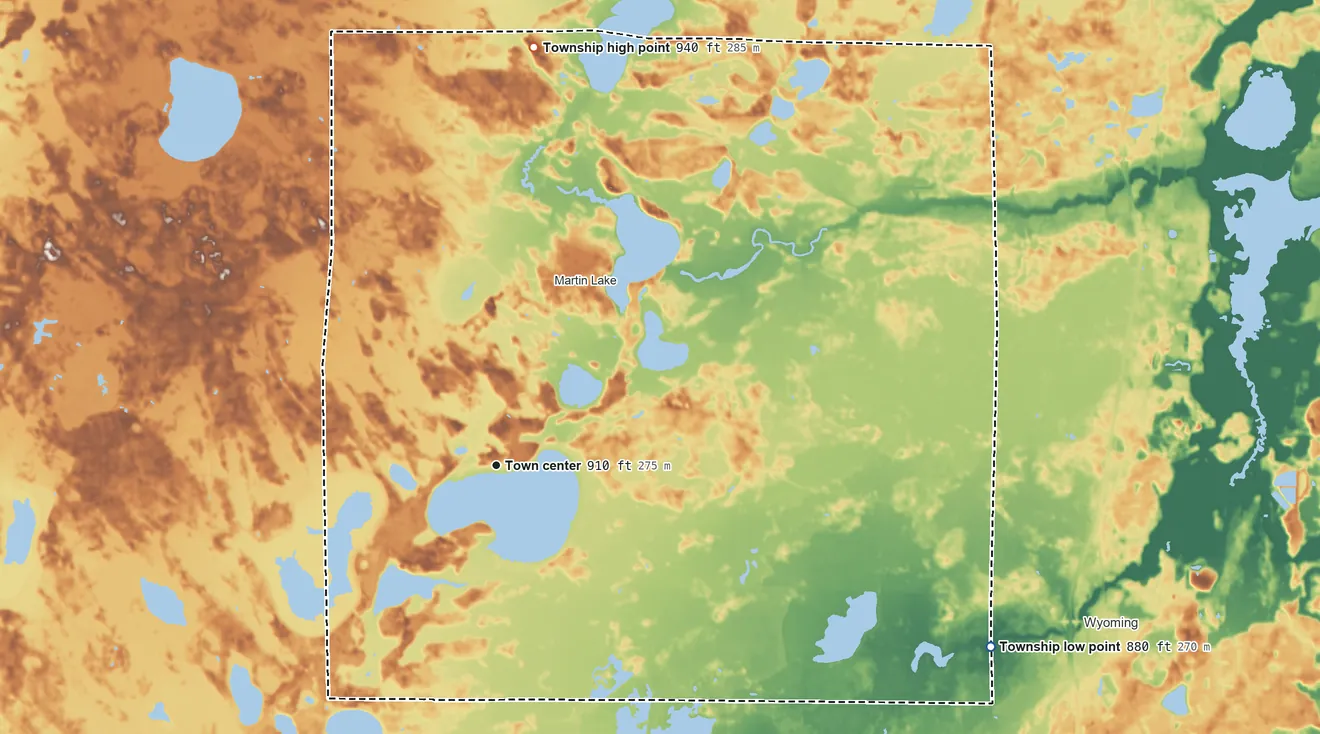 Topographic elevation map of Linwood Township, Minnesota, shaded from 880 ft on the east side to 940 ft on the north side