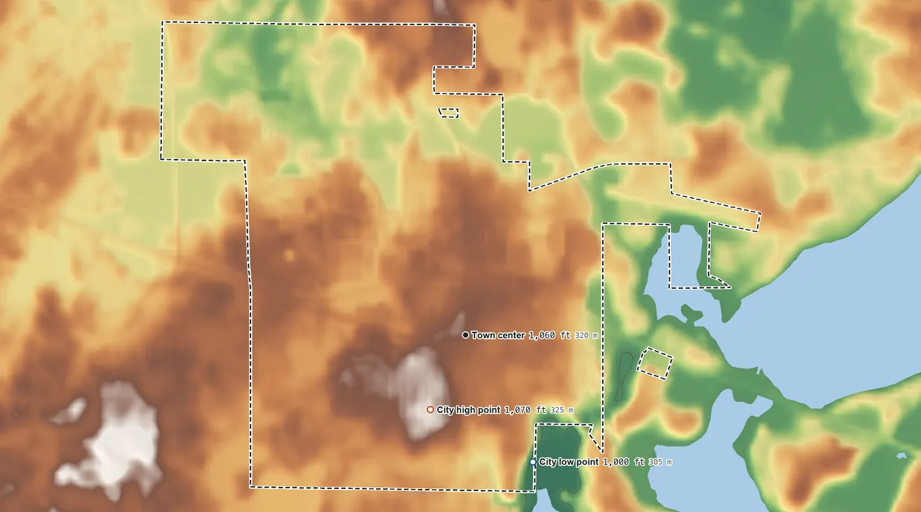 Topographic elevation map of Maple Lake, Minnesota, shaded from 1,000 ft on the southeast side to 1,070 ft on the southwest side