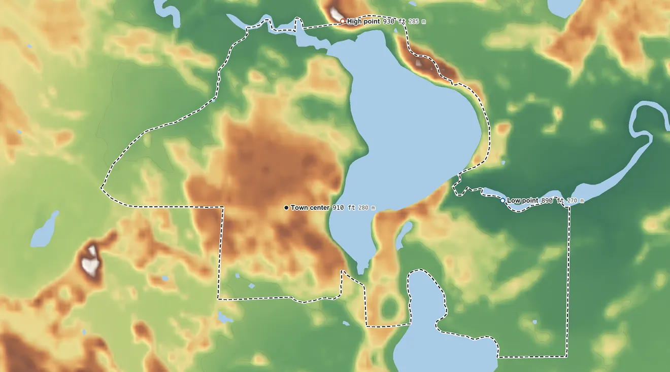 Topographic elevation map of Martin Lake, Minnesota, shaded from 890 ft on the east side to 930 ft on the north side