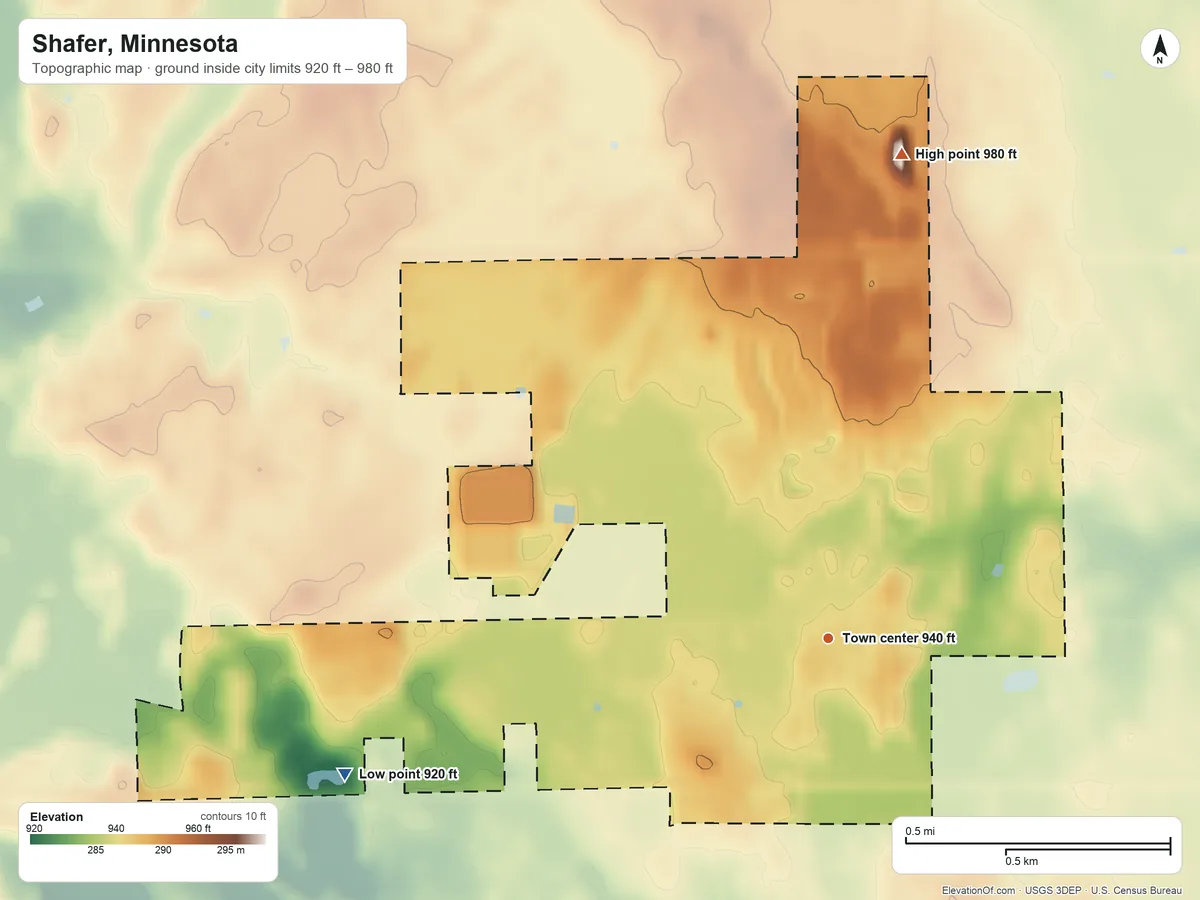 Topographic elevation map of Shafer, Minnesota, shaded from 920 ft on the west side to 980 ft on the north side