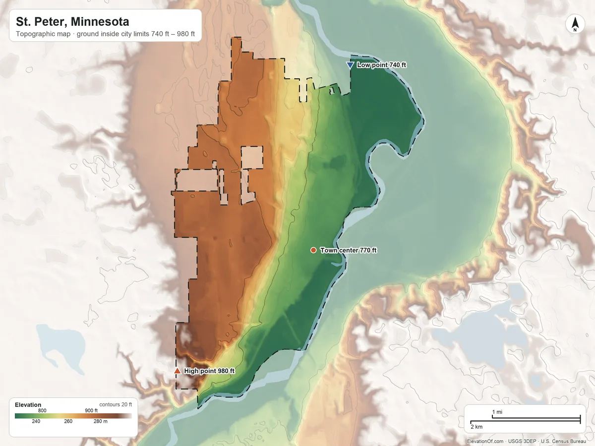 Topographic elevation map of St. Peter, Minnesota, shaded from 740 ft on the north side to 980 ft on the southwest side