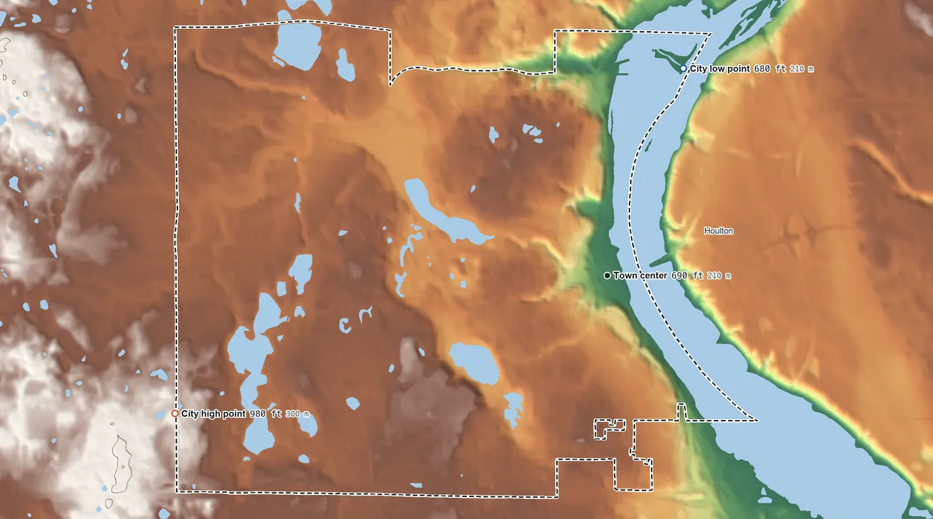 Topographic elevation map of Stillwater, Minnesota, shaded from 680 ft on the north side to 980 ft on the west side