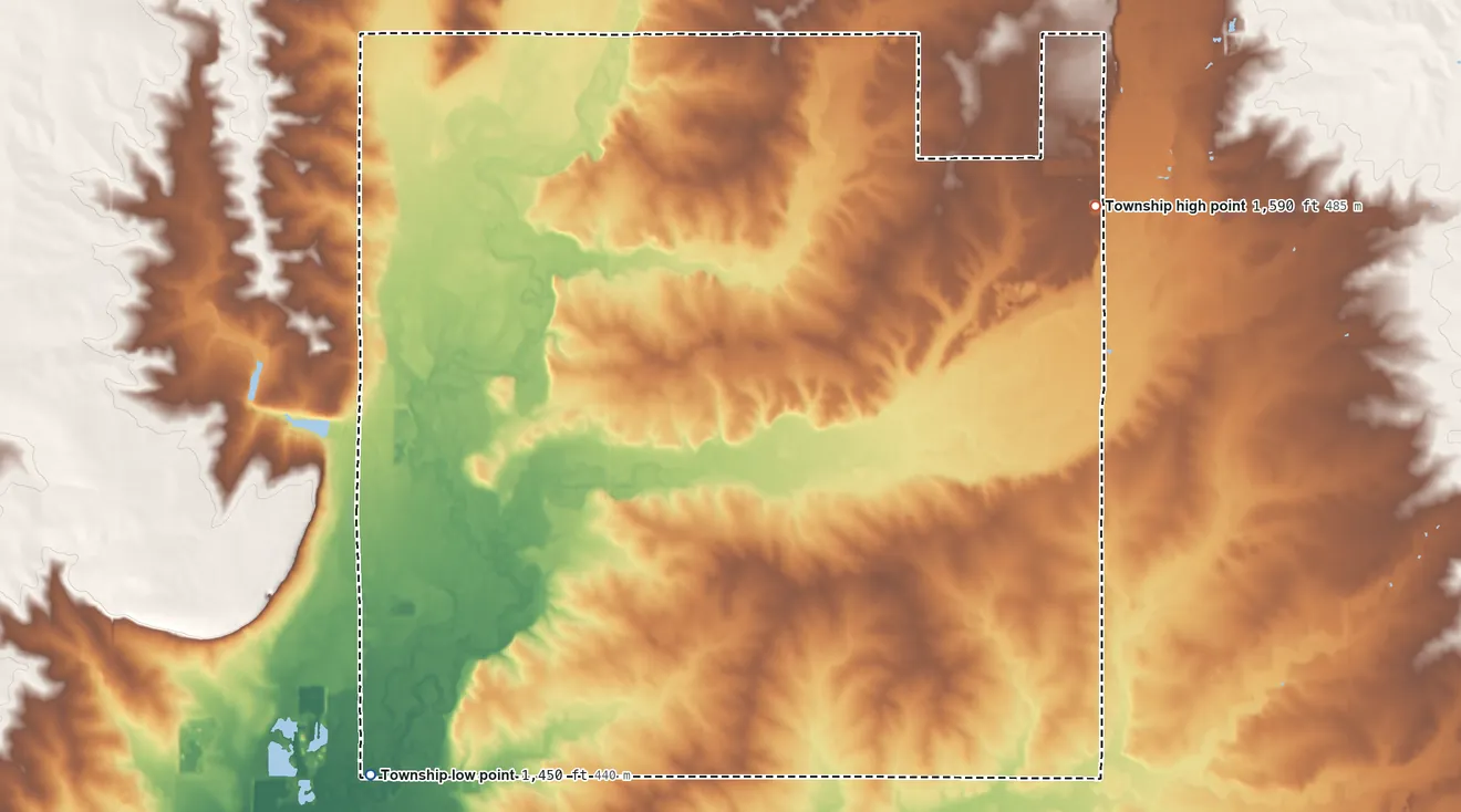 Topographic elevation map of Vienna Township, Minnesota, shaded from 1,450 ft on the southwest side to 1,590 ft on the northeast side