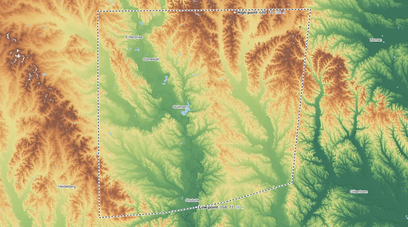 Topographic elevation map of Clarke County, Mississippi, shaded from 160 ft on the south side to 600 ft on the north side