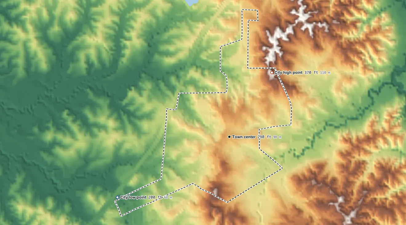 Topographic elevation map of Fayette, Mississippi, shaded from 200 ft on the southwest side to 370 ft on the northeast side