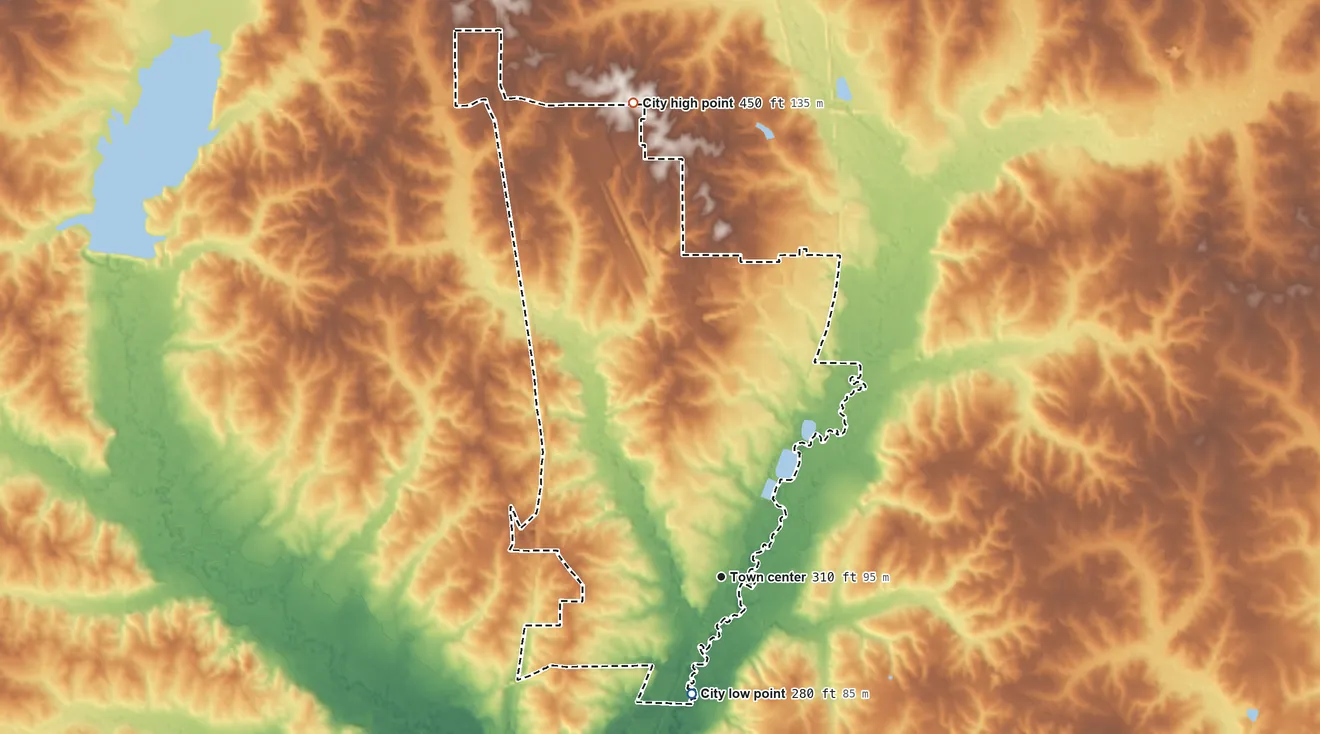 Topographic elevation map of Magnolia, Mississippi, shaded from 280 ft on the south side to 450 ft on the north side