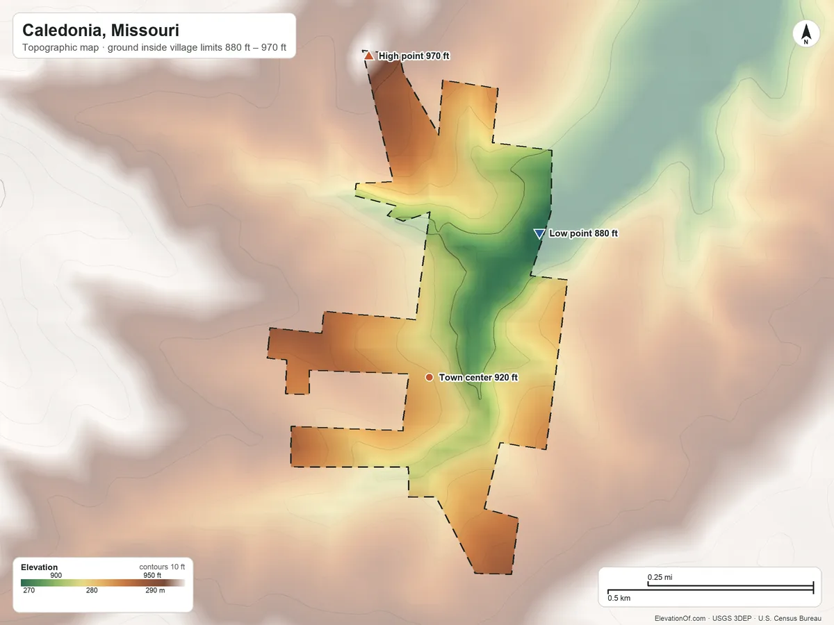 Topographic elevation map of Caledonia, Missouri, shaded from 880 ft on the northeast side to 970 ft on the north side
