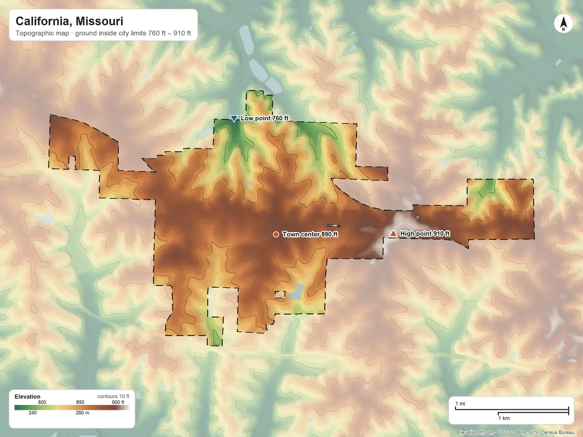 Topographic elevation map of California, Missouri, shaded from 760 ft on the north side to 910 ft on the east side