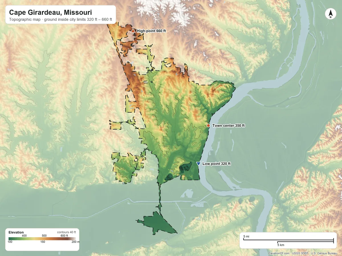 Topographic elevation map of Cape Girardeau, Missouri, shaded from 320 ft on the south side to 660 ft on the northwest side