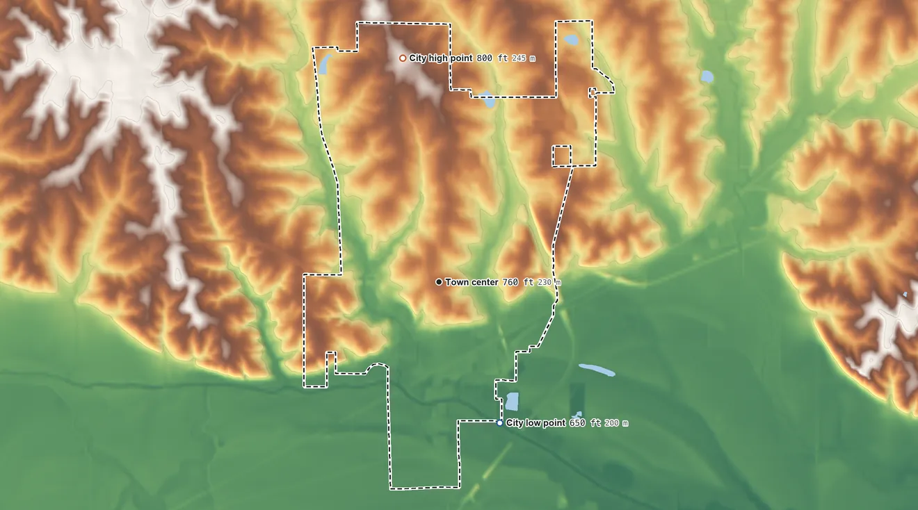 Topographic elevation map of Carrollton, Missouri, shaded from 650 ft on the southeast side to 800 ft on the north side