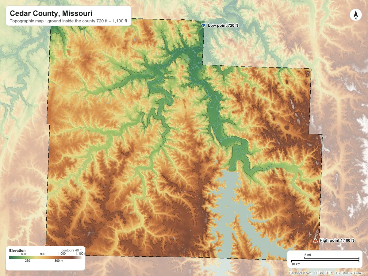 Topographic elevation map of Cedar County, Missouri, shaded from 720 ft on the north side to 1,100 ft on the southeast side