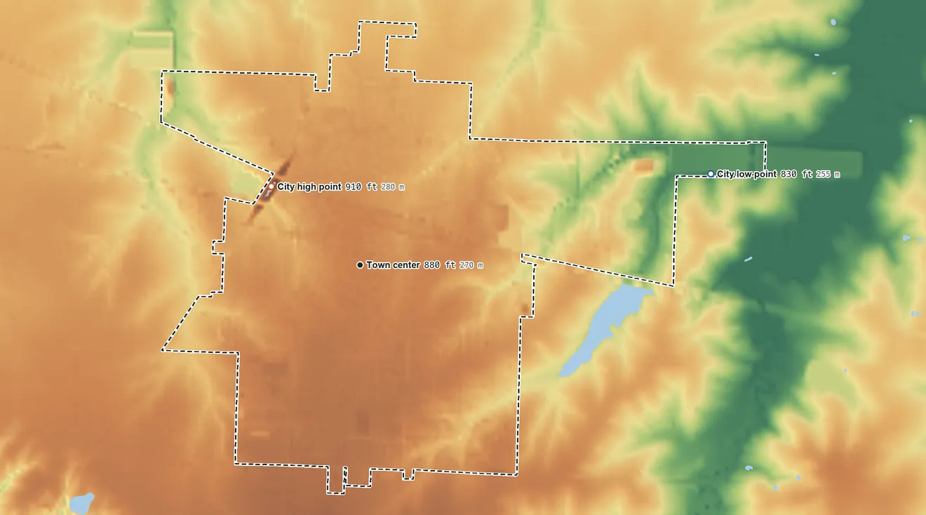 Topographic elevation map of Centralia, Missouri, shaded from 830 ft on the east side to 910 ft on the northwest side