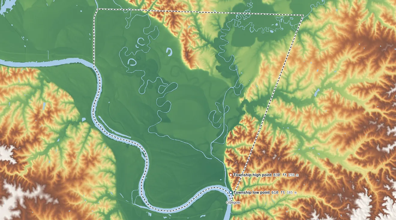 Topographic elevation map of Chariton Township, Missouri, shaded from 610 ft on the south side to 830 ft on the south side
