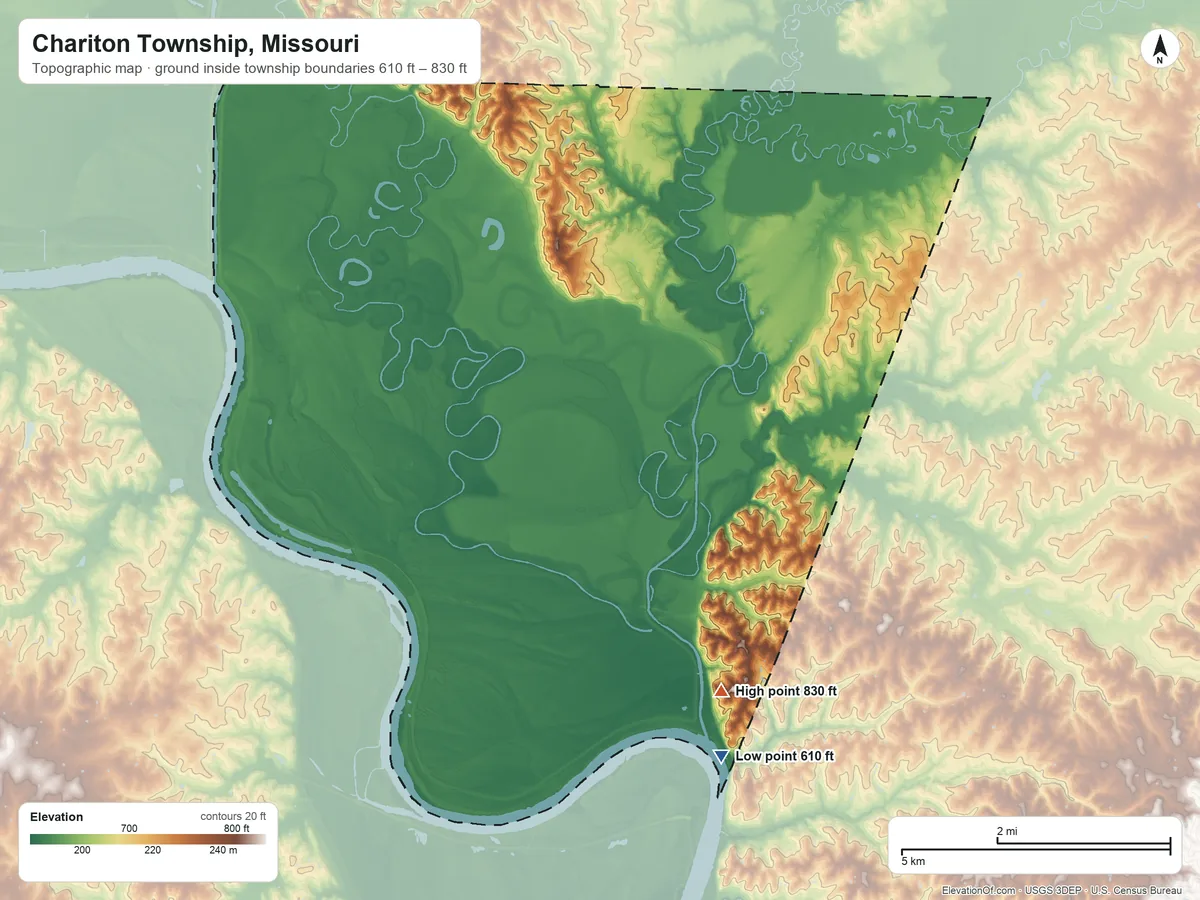 Topographic elevation map of Chariton Township, Missouri, shaded from 610 ft on the south side to 830 ft on the south side