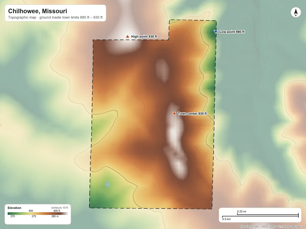 Topographic elevation map of Chilhowee, Missouri, shaded from 880 ft on the northeast side to 930 ft on the northwest side