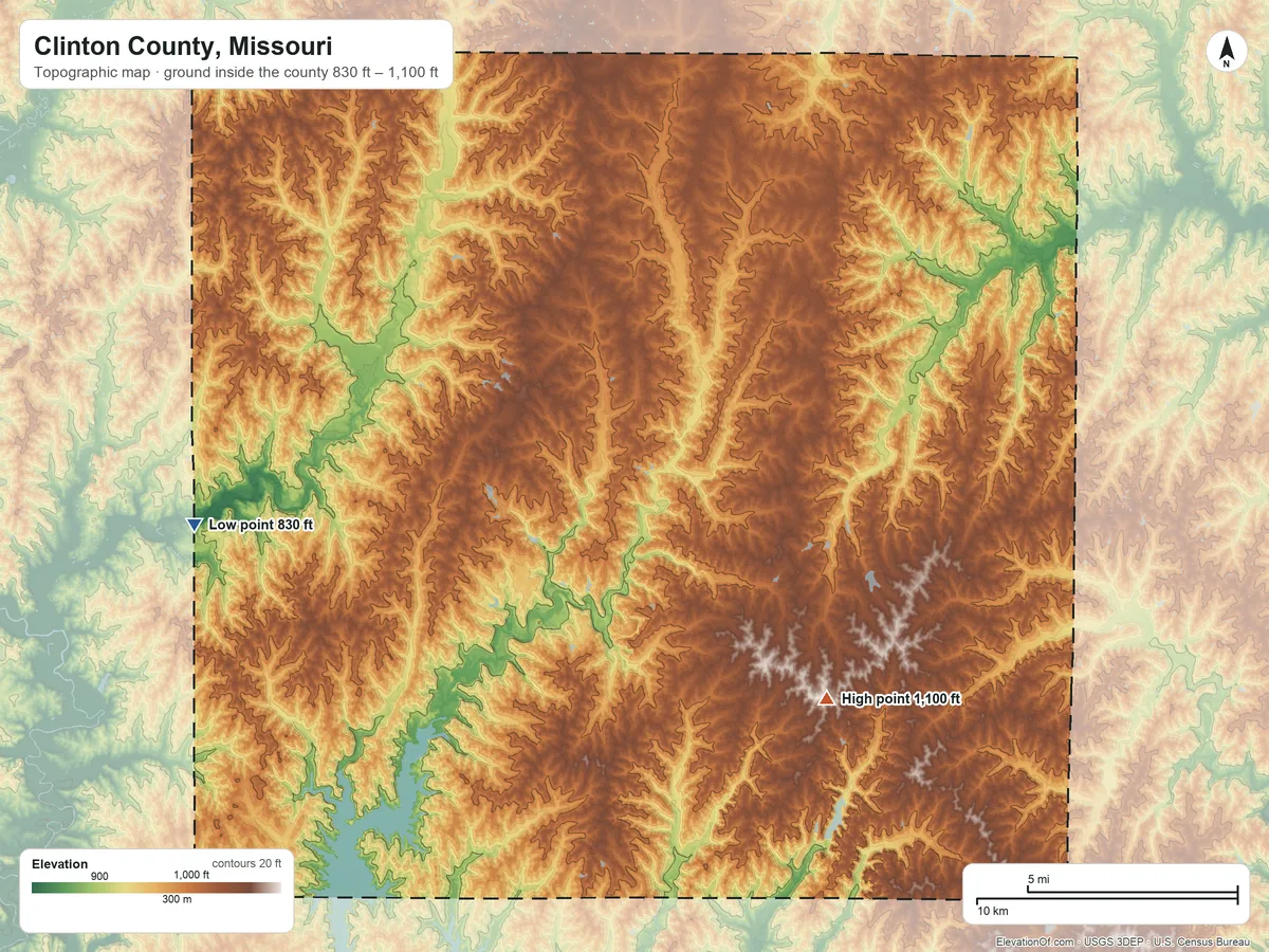 Topographic elevation map of Clinton County, Missouri, shaded from 830 ft on the west side to 1,100 ft on the southeast side