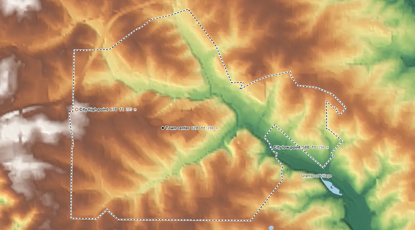 Topographic elevation map of Crestwood, Missouri, shaded from 500 ft on the east side to 670 ft on the west side