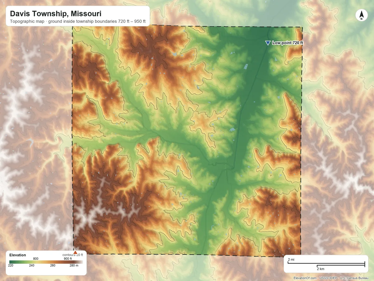 Topographic elevation map of Davis Township, Missouri, shaded from 720 ft on the northeast side to 950 ft on the southwest side