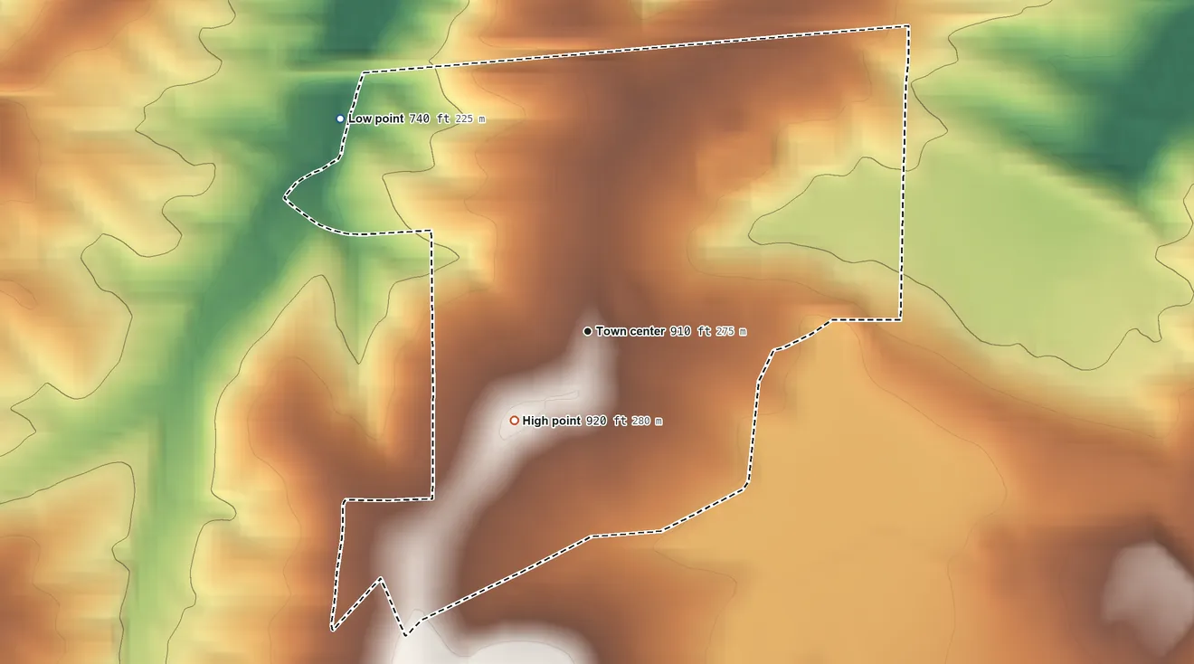 Topographic elevation map of Frankclay, Missouri, shaded from 740 ft on the northwest side to 920 ft on the southwest side