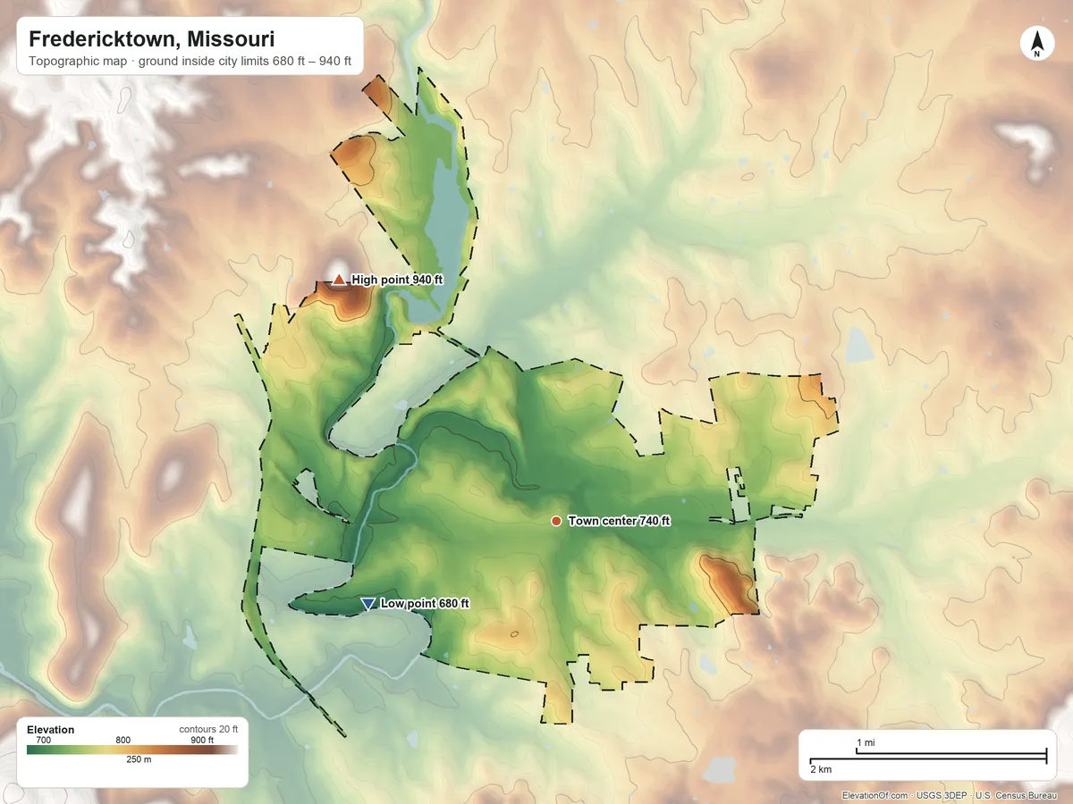 Topographic elevation map of Fredericktown, Missouri, shaded from 680 ft on the southwest side to 940 ft on the northwest side