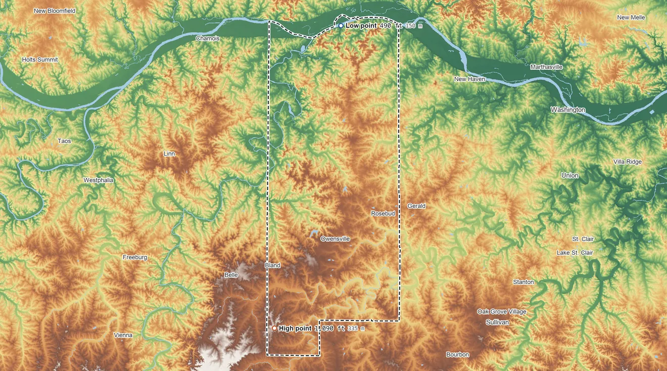 Topographic elevation map of Gasconade County, Missouri, shaded from 490 ft on the north side to 1,090 ft on the southwest side