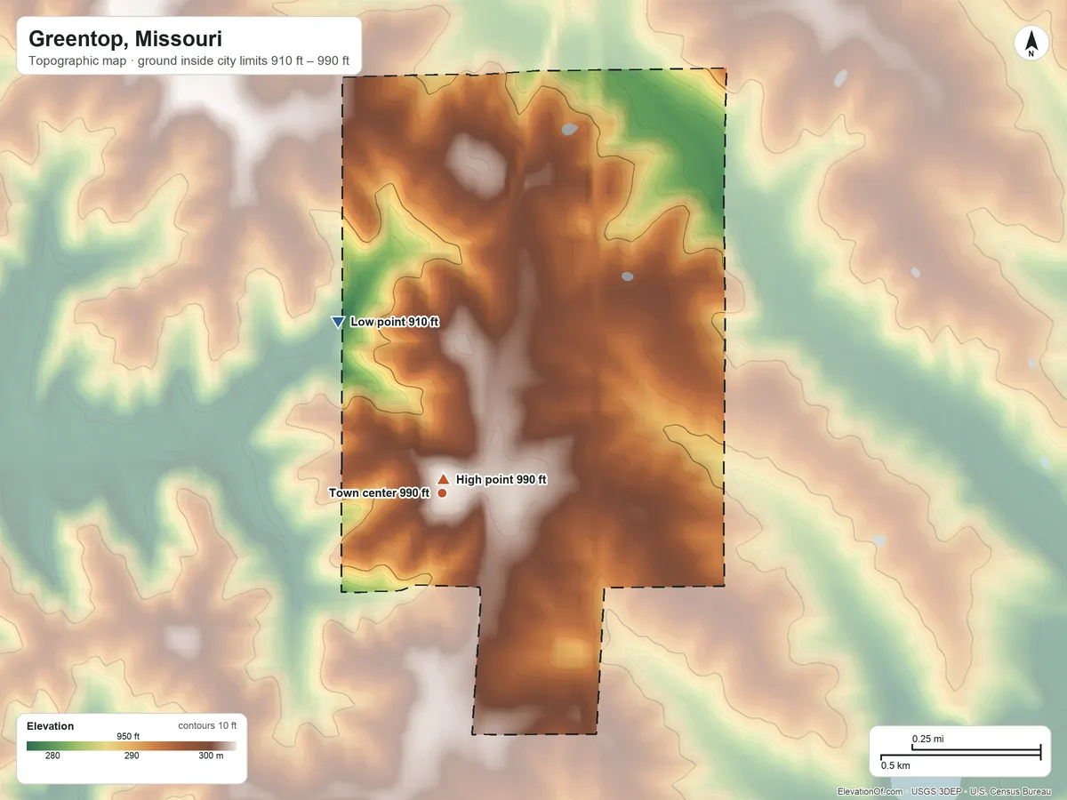 Topographic elevation map of Greentop, Missouri, shaded from 910 ft on the northwest side to 990 ft near the middle