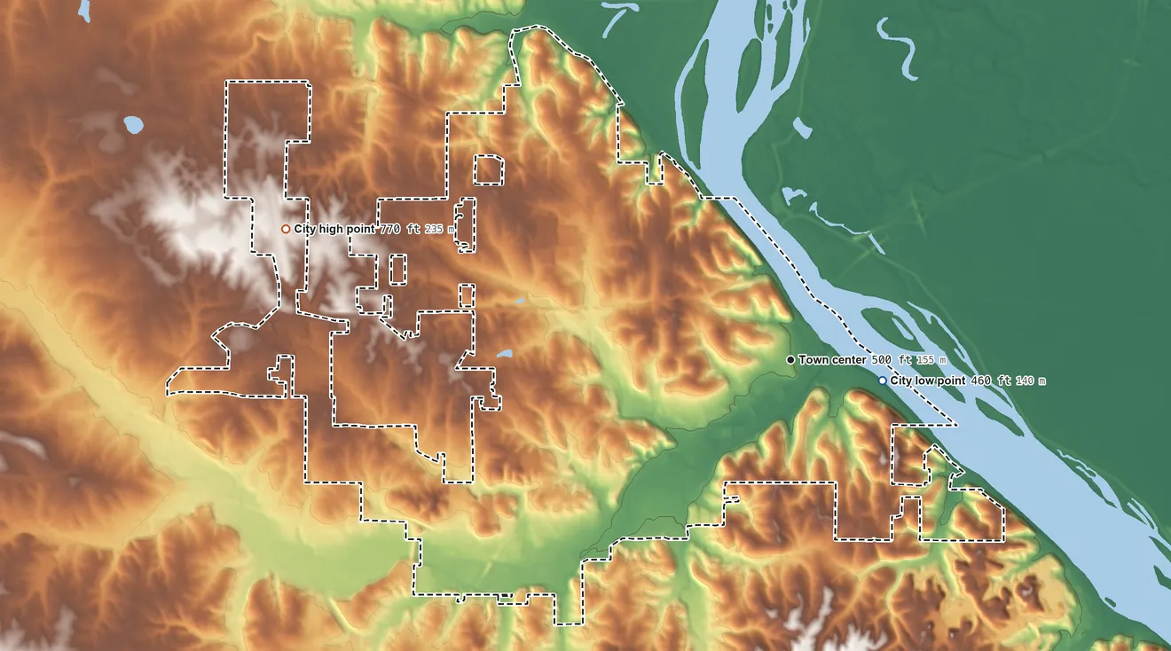 Topographic elevation map of Hannibal, Missouri, shaded from 460 ft near the middle to 770 ft on the west side