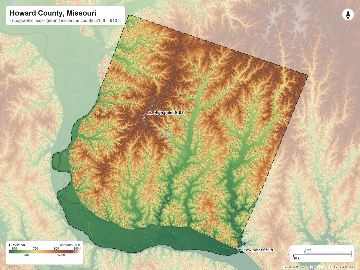 Topographic elevation map of Howard County, Missouri, shaded from 570 ft on the southeast side to 910 ft on the northwest side