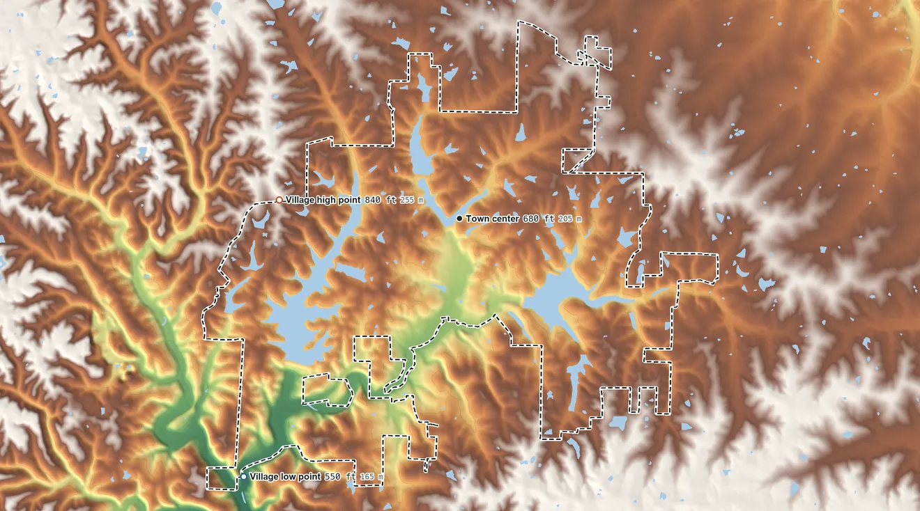 Topographic elevation map of Innsbrook, Missouri, shaded from 550 ft on the southwest side to 840 ft on the west side