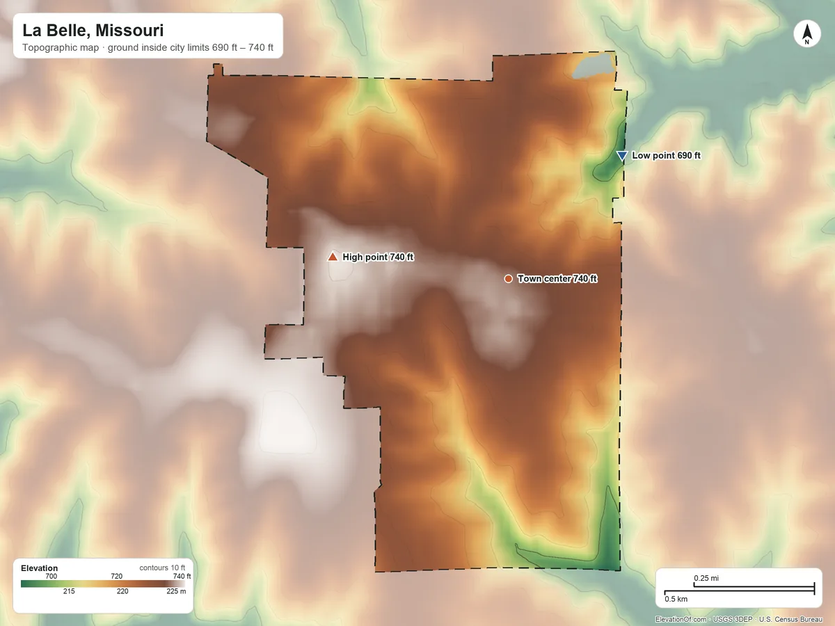 Topographic elevation map of La Belle, Missouri, shaded from 690 ft on the northeast side to 740 ft on the west side