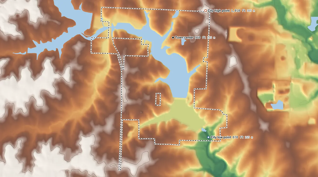 Topographic elevation map of Lake Winnebago, Missouri, shaded from 870 ft on the south side to 1,010 ft on the northeast side