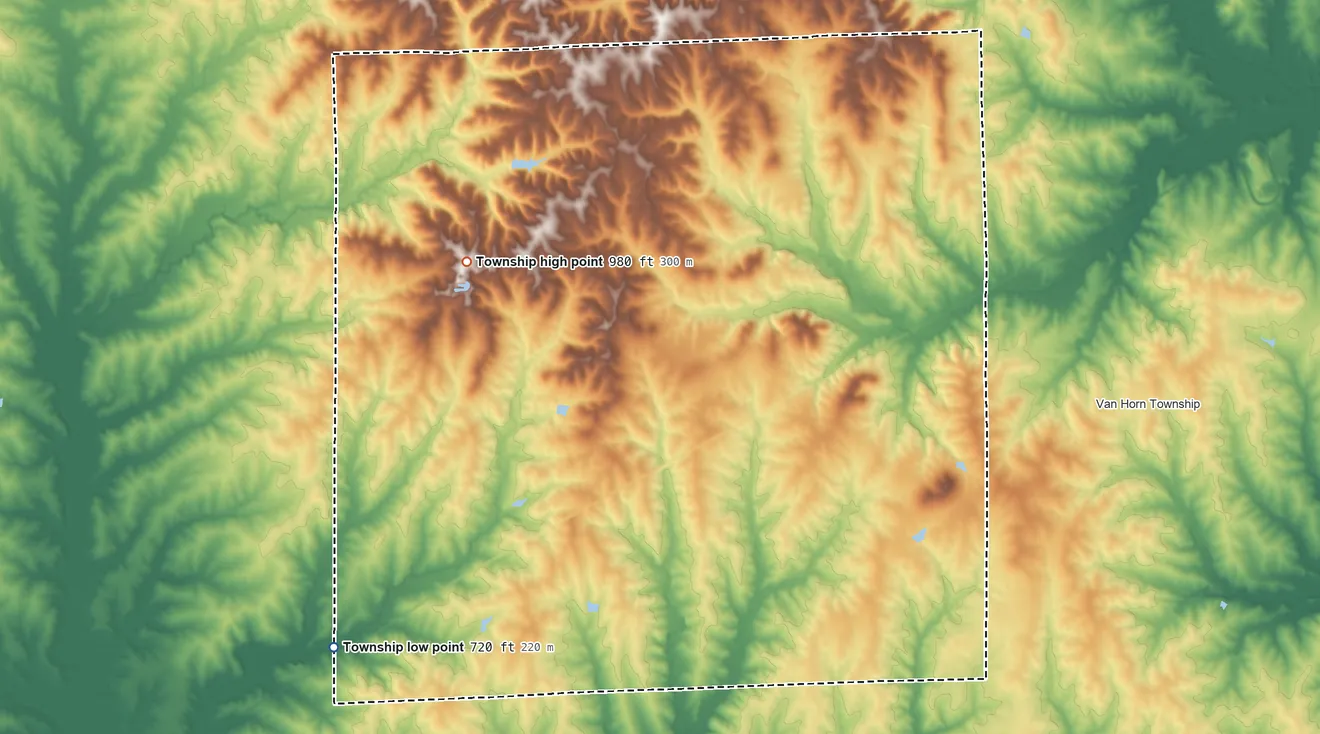 Topographic elevation map of Leslie Township, Missouri, shaded from 720 ft on the southwest side to 980 ft on the northwest side