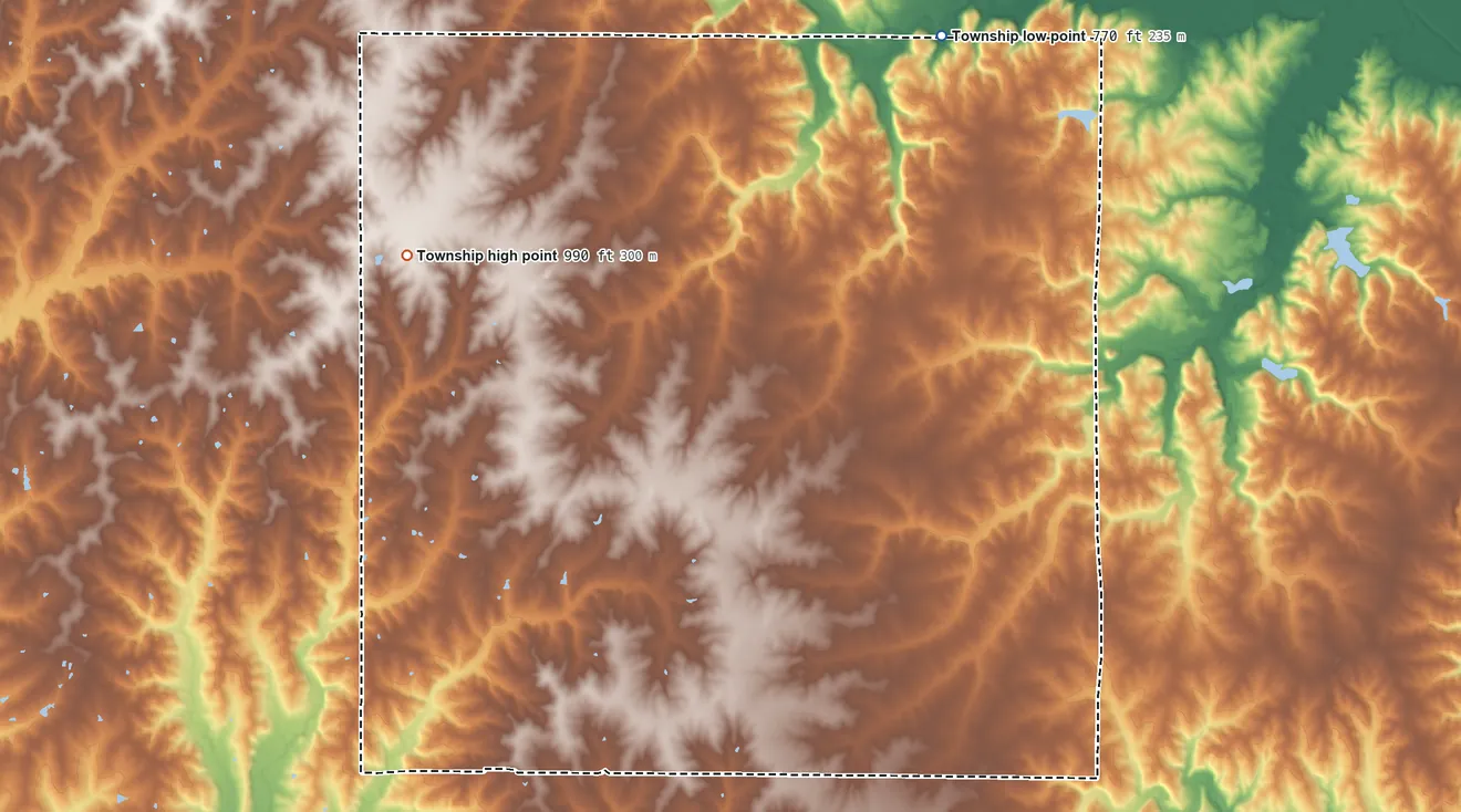 Topographic elevation map of Lincoln Township, Daviess County, Missouri, shaded from 770 ft on the northeast side to 990 ft on the northwest side