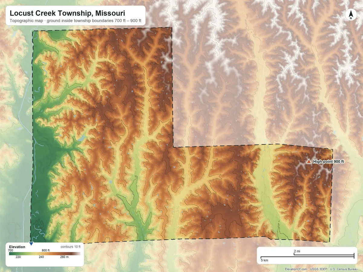 Topographic elevation map of Locust Creek Township, Missouri, shaded from 700 ft on the southwest side to 900 ft on the east side