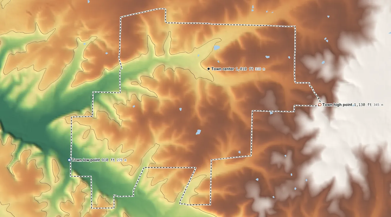 Topographic elevation map of Loma Linda, Missouri, shaded from 910 ft on the southwest side to 1,130 ft on the east side