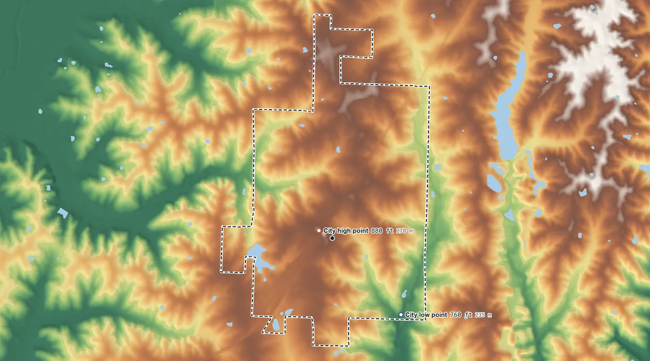 Topographic elevation map of Marceline, Missouri, shaded from 760 ft on the southeast side to 880 ft near the middle