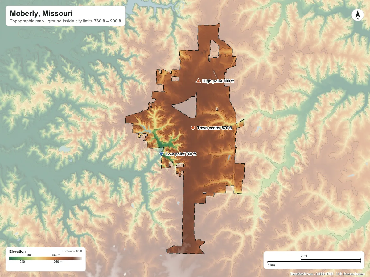 Topographic elevation map of Moberly, Missouri, shaded from 760 ft on the southwest side to 900 ft on the north side