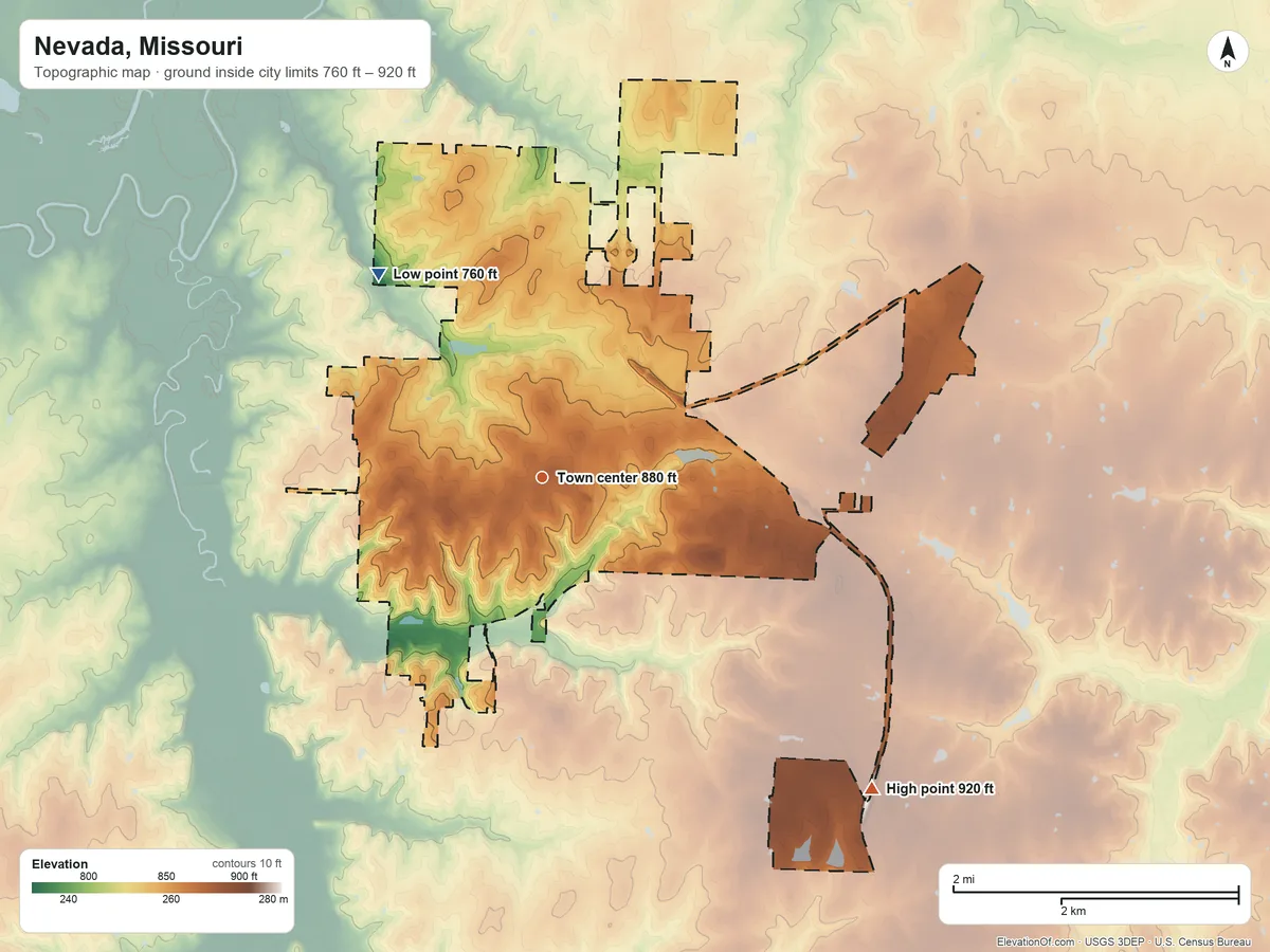 Topographic elevation map of Nevada, Missouri, shaded from 760 ft on the northwest side to 920 ft on the southeast side